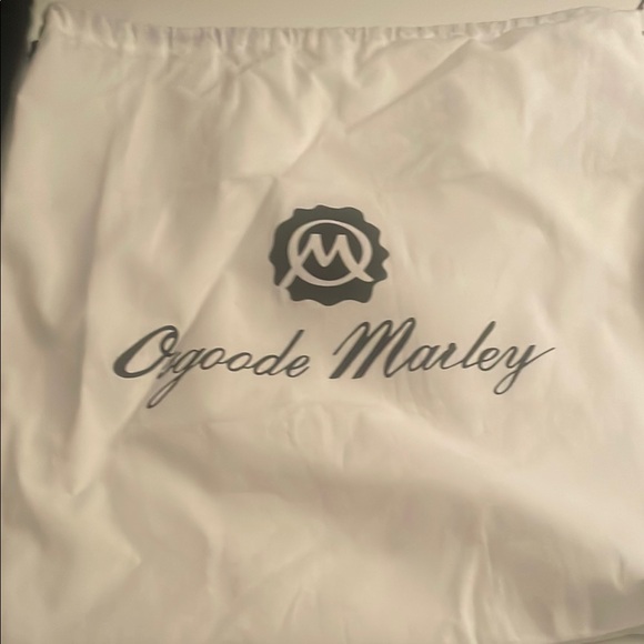 Osgoode Marley RFID Organizer Backpack - Picture 14 of 16